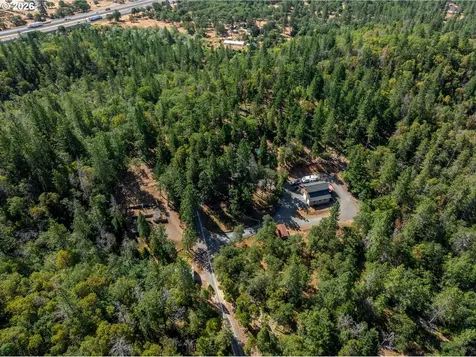 357 El Conejo Drive Grants Pass OR 97526