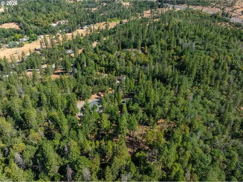 357 El Conejo Drive Grants Pass OR 97526