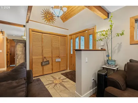 357 El Conejo Drive Grants Pass OR 97526