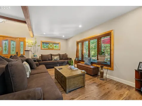 357 El Conejo Drive Grants Pass OR 97526