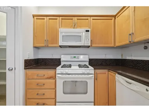 1638 SW 173rd Terrace Beaverton OR 97003
