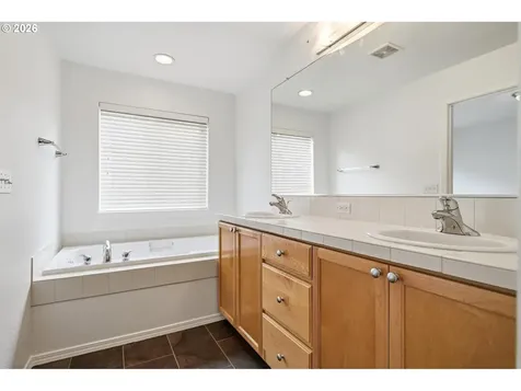 1638 SW 173rd Terrace Beaverton OR 97003