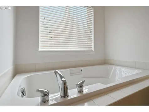 1638 SW 173rd Terrace Beaverton OR 97003