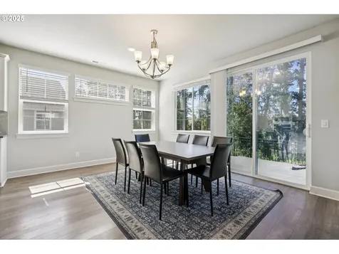 6247 SE Genrosa Street Hillsboro OR 97123