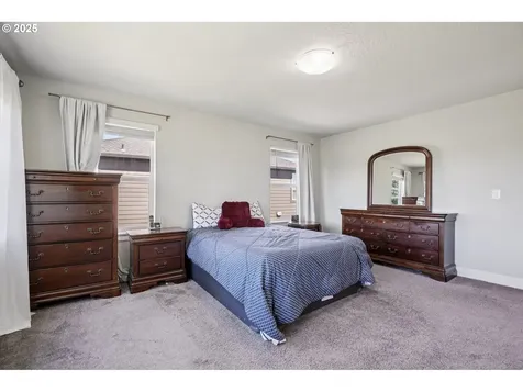 6247 SE Genrosa Street Hillsboro OR 97123