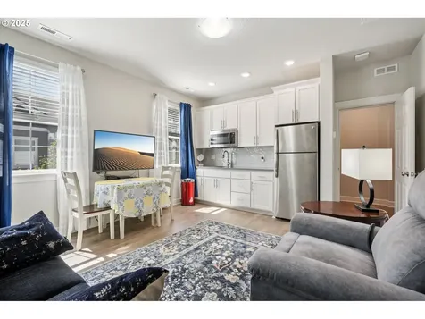 6247 SE Genrosa Street Hillsboro OR 97123