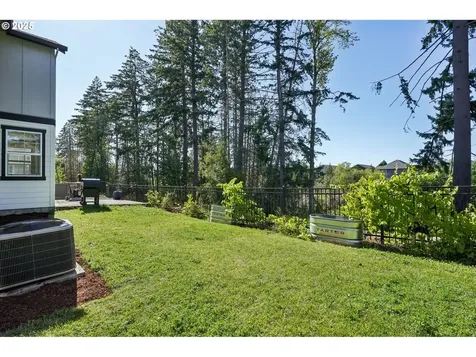 6247 SE Genrosa Street Hillsboro OR 97123