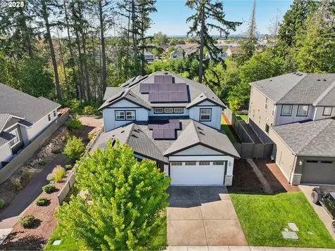 6247 SE Genrosa Street Hillsboro OR 97123