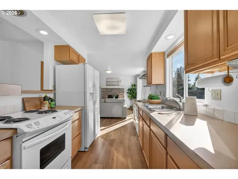 20019 SW Joann Court Beaverton OR 97003