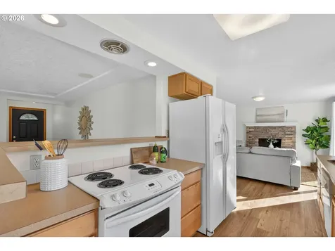20019 SW Joann Court Beaverton OR 97003