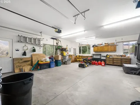 67852 Ruth Lane Cove OR 97824