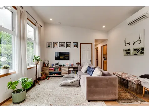 1410 Lake Drive Eugene OR 97404