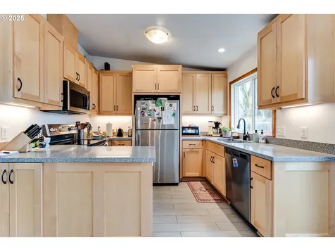 1410 Lake Drive Eugene OR 97404