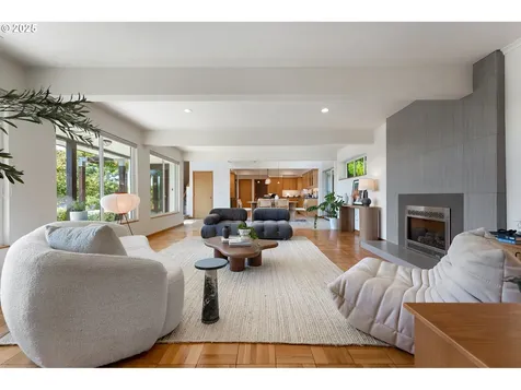 4486 SW Washouga Avenue Portland OR 97239