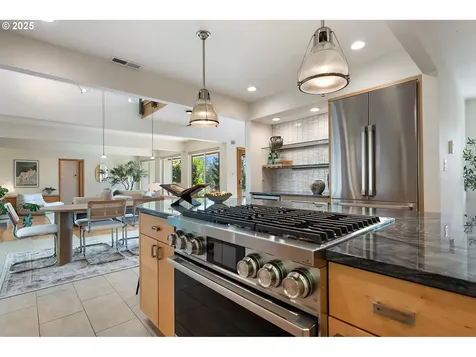 4486 SW Washouga Avenue Portland OR 97239