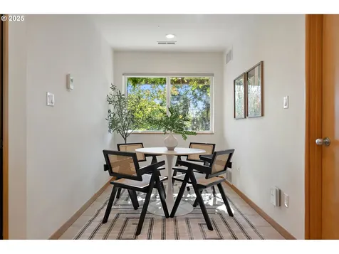 4486 SW Washouga Avenue Portland OR 97239