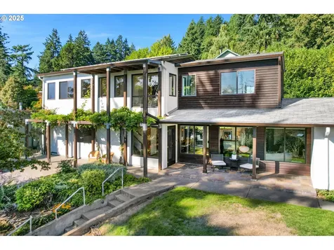 4486 SW Washouga Avenue Portland OR 97239