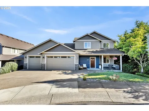 2217 NW 110th Circle Vancouver WA 98685