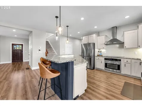 2217 NW 110th Circle Vancouver WA 98685