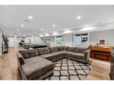 2217 NW 110th Circle Vancouver WA 98685