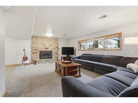 7059 NE Quatama Street Hillsboro OR 97124