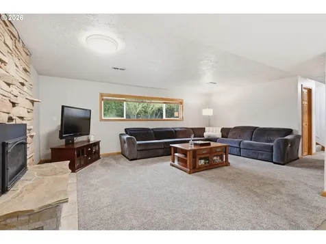 7059 NE Quatama Street Hillsboro OR 97124