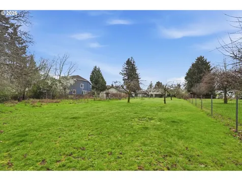7059 NE Quatama Street Hillsboro OR 97124