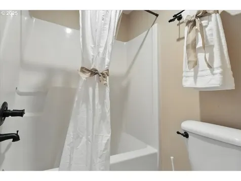 31801 SE 13th Circle Washougal WA 98671