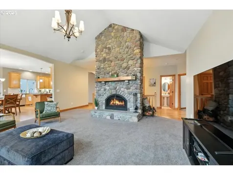31801 SE 13th Circle Washougal WA 98671