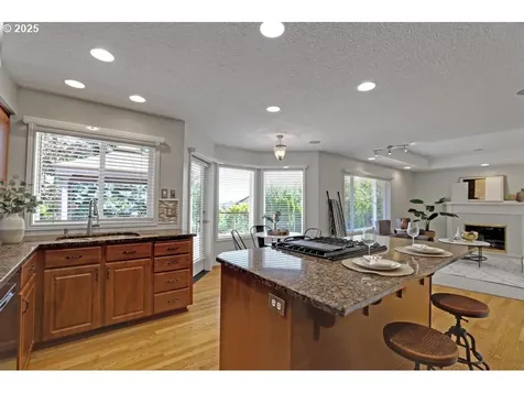 4017 SW 18th Court Gresham OR 97080