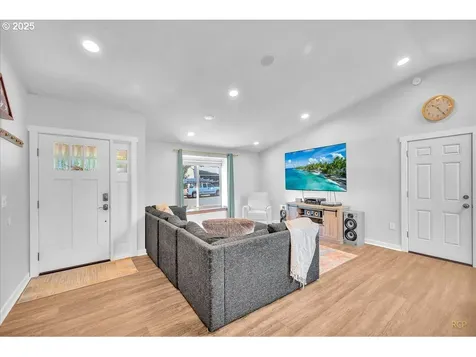 18365 SW Springfield Street Beaverton OR 97078