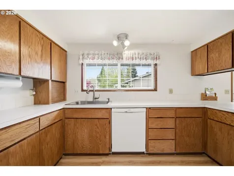 10175 SW Wasco Way Tualatin OR 97062