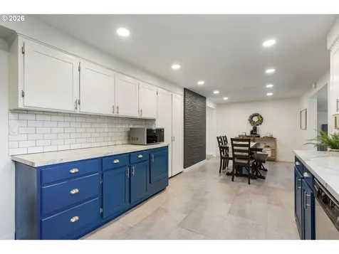 3122 SE 164th Avenue Portland OR 97236
