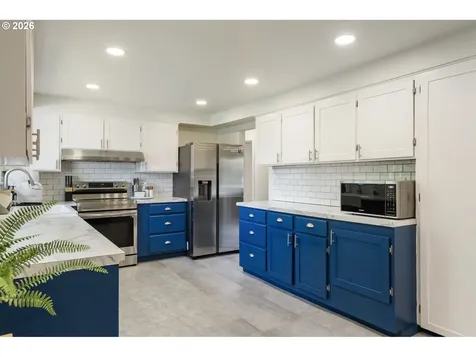 3122 SE 164th Avenue Portland OR 97236
