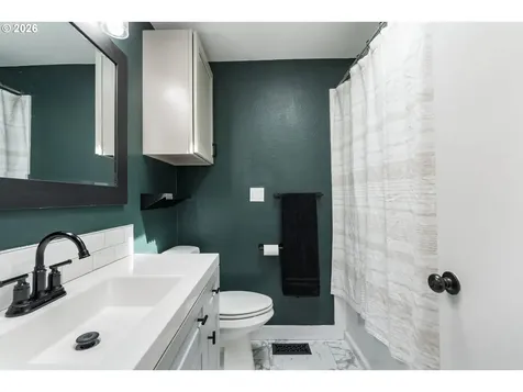3122 SE 164th Avenue Portland OR 97236