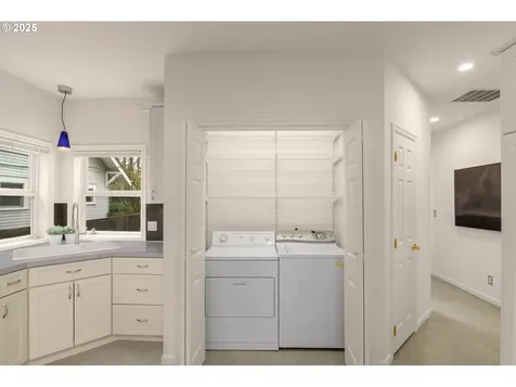 3753 SE Harrison Street Portland OR 97214