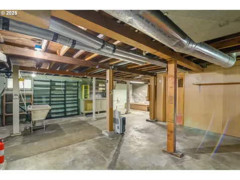 3753 SE Harrison Street Portland OR 97214