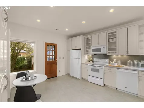 3753 SE Harrison Street Portland OR 97214