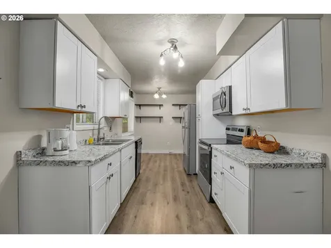 1022 NE 68th Street Vancouver WA 98665