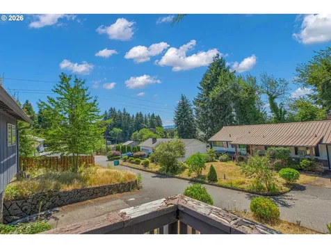 1022 NE 68th Street Vancouver WA 98665