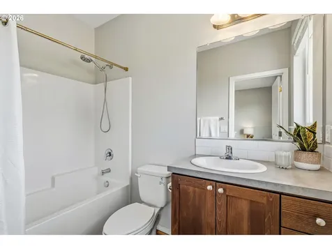 321 Helens Lane Washougal WA 98671