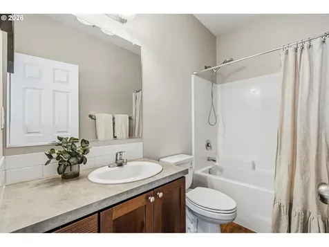 321 Helens Lane Washougal WA 98671