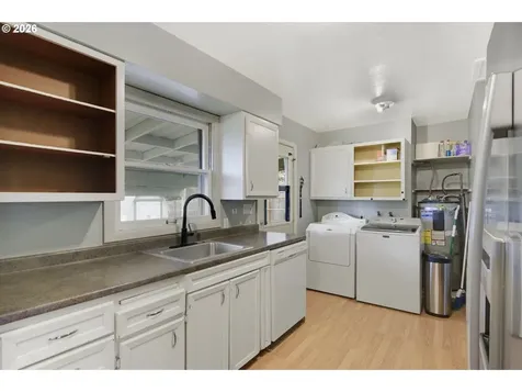 106 N Lieser Road Vancouver WA 98664