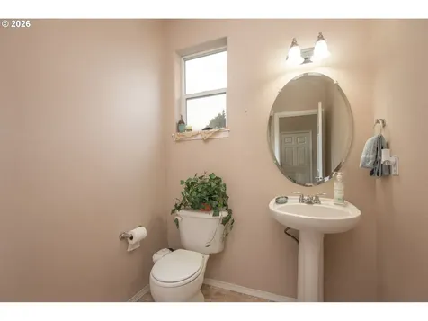 20721 NE Halsey Street Fairview OR 97024