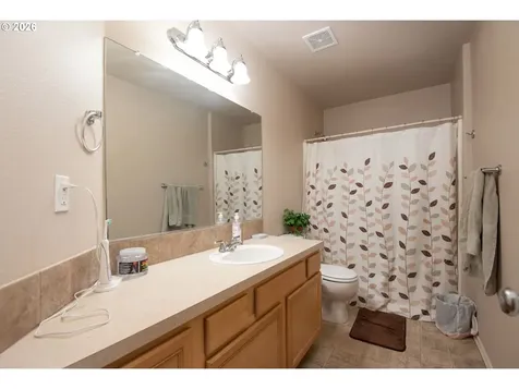 20721 NE Halsey Street Fairview OR 97024