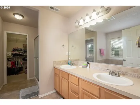 20721 NE Halsey Street Fairview OR 97024
