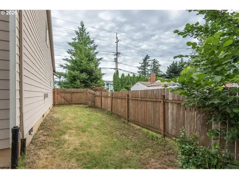 20721 NE Halsey Street Fairview OR 97024