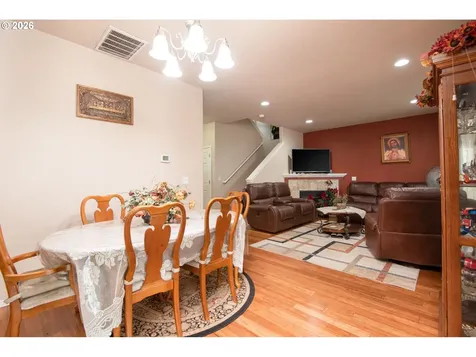 20721 NE Halsey Street Fairview OR 97024
