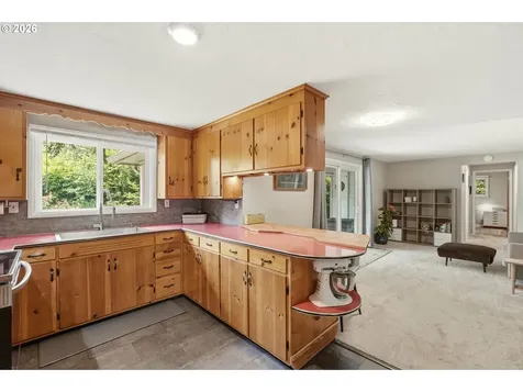 2530 Sharon Way Eugene OR 97401