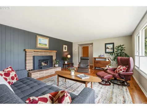 2530 Sharon Way Eugene OR 97401